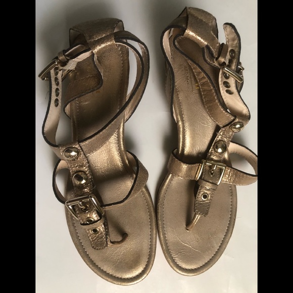 Coach Gold Leather Sandals 9B - Picture 1 of 7